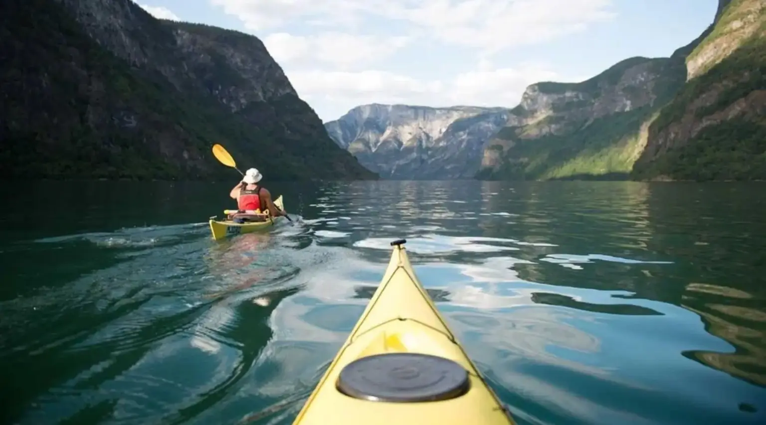 Kayaking in Norway’s narrowest fjord | Travel Scout