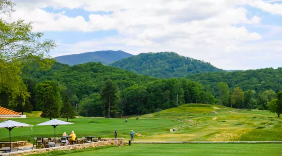 Waynesville Inn and Golf Club, Tapestry Collection by Hilton | Travel Scout