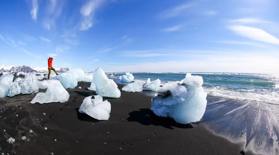 Diamond Beach & Glacier Lagoon | Travel Scout