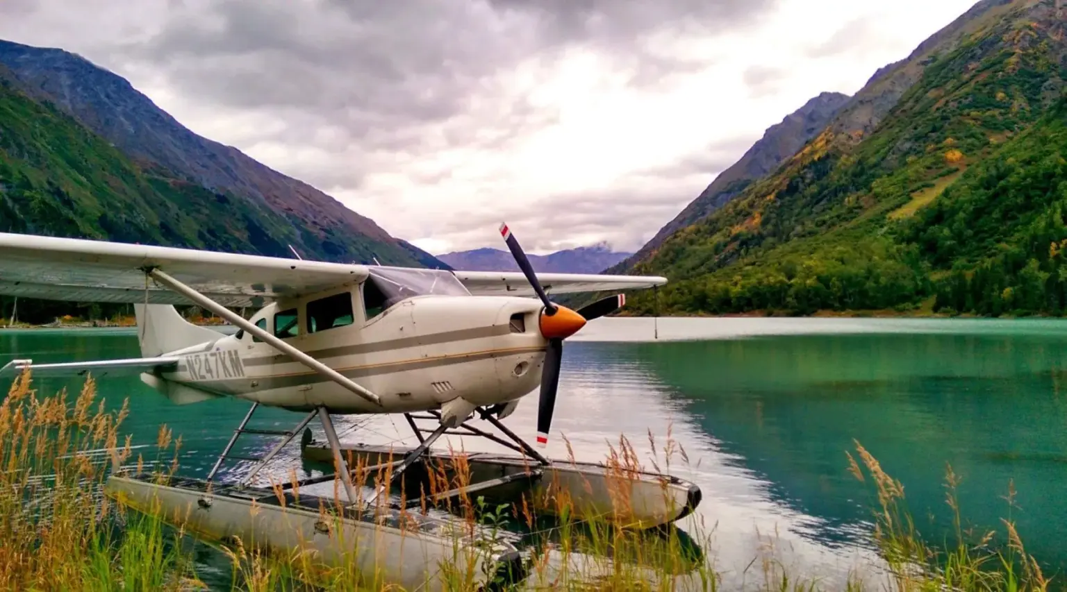 Float Plane | Travel Scout
