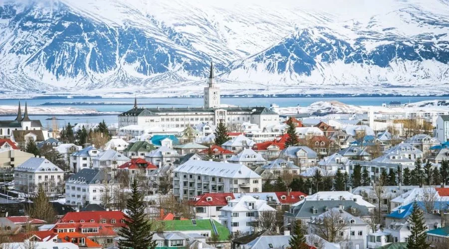 Kolaportið Flea Market | Travel Scout