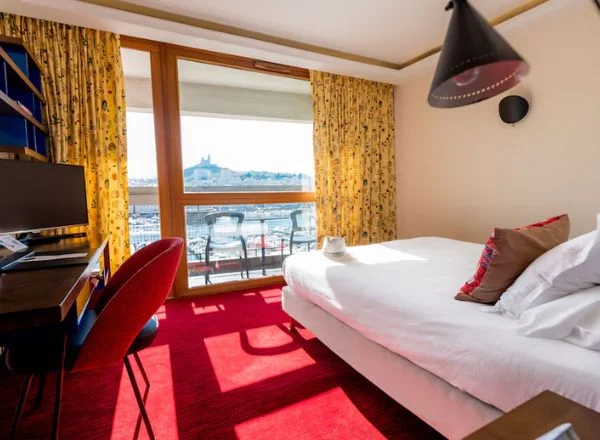 Hôtel La Résidence Du Vieux Port | Travel Scout