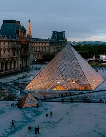 Louvre | Travel Scout