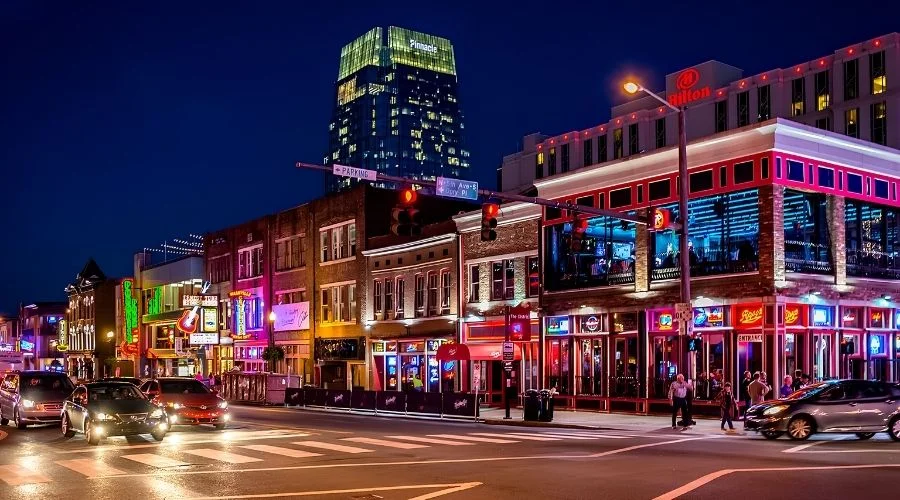 Lower Broadway - The Heart of Music City | Travel Scout