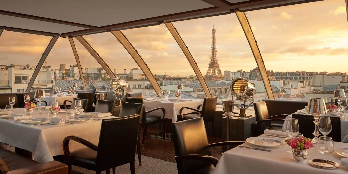 Popular French Restaurants with Impeccable Views of the Eiffel Tower | Travel Scout