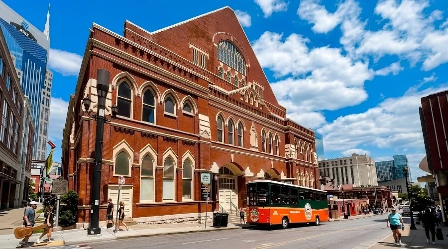 The Ryman Auditorium | Travel Scout